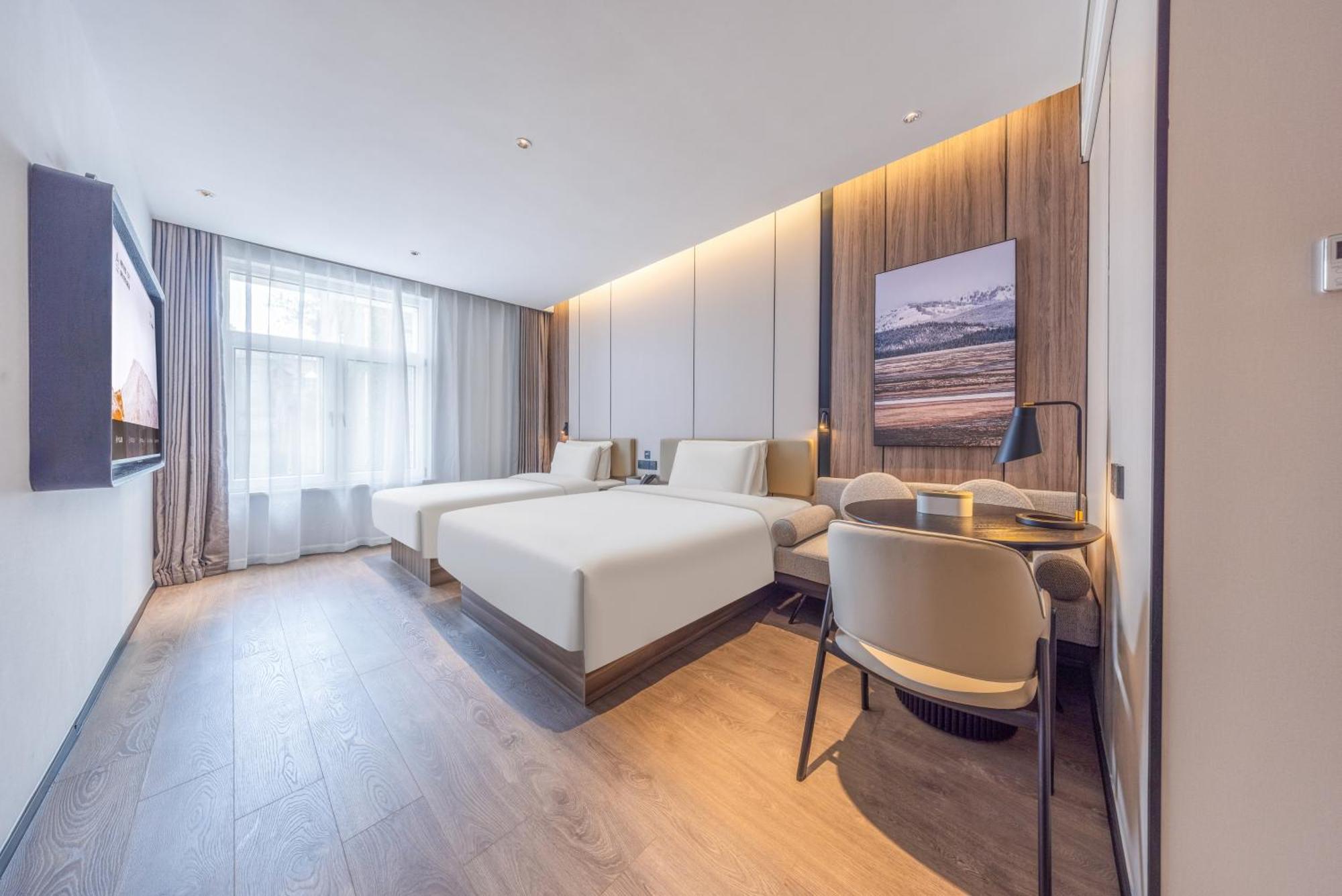 Atour X Hotel The Bund East Nanjing Road Shanghai Exterior photo
